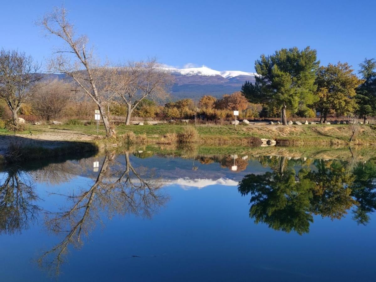 Gite Au Pied Du Ventoux Villes-sur-Auzon Bagian luar foto